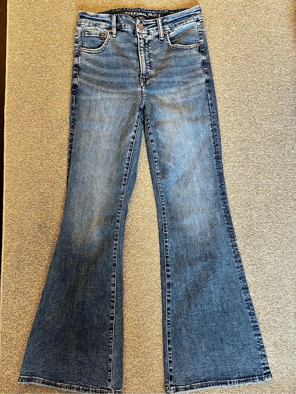 American Eagle AE Super High-Waisted Flare Jean Women's Blue Flare Jeans